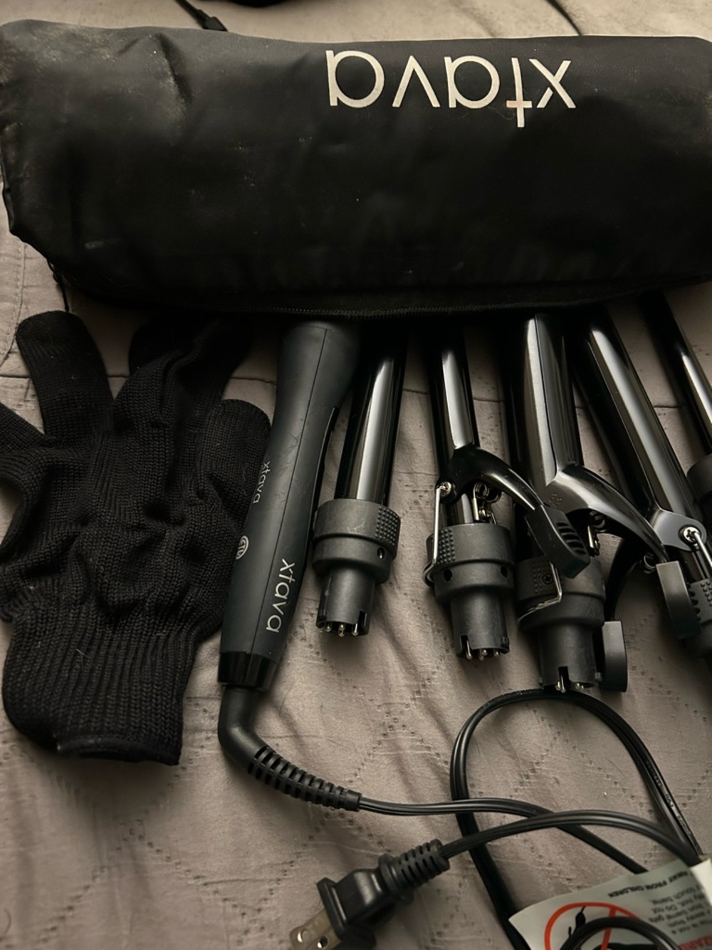Xtava Black 4-in-1 Interchangeable Curling Wand Set - Black - Picture 7 of 7